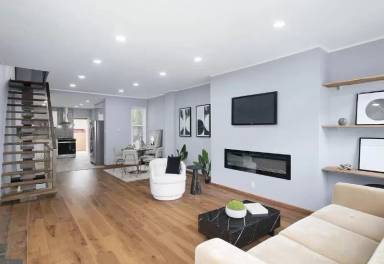 Main picture of 2516 W Seybert St