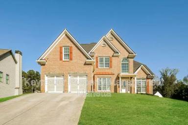Main picture of 3356 Renfro St