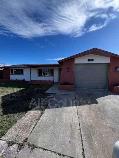 Main picture of 7628 Dale Dr