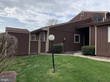 Main picture of 832 Lee Ln