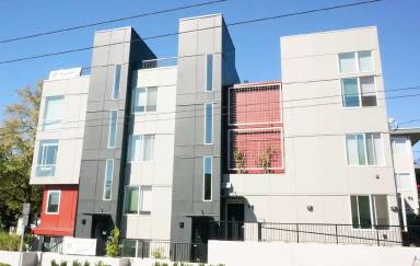Main picture of 200 10th Ave E