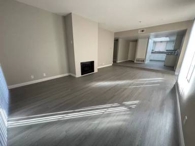 Main picture of 1951 S Euclid Ave