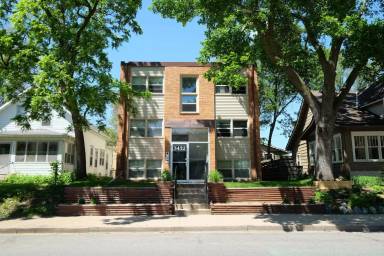 Main picture of 3432 Bryant Ave S