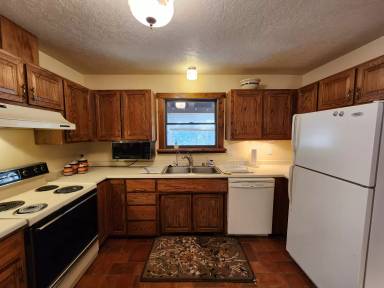 Main picture of 20 Ravens Ridge Rd