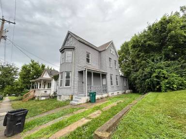 Main picture of 1910 Fairmount Ave