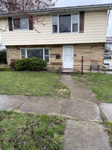 Main picture of 301-303 2nd St