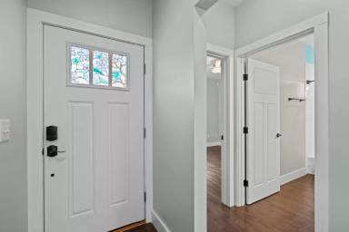 Main picture of 228 Herada St