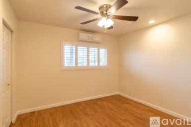 Main picture of 3377 Warnock Rd