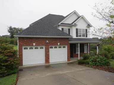 Main picture of 305 Cinnamon Way