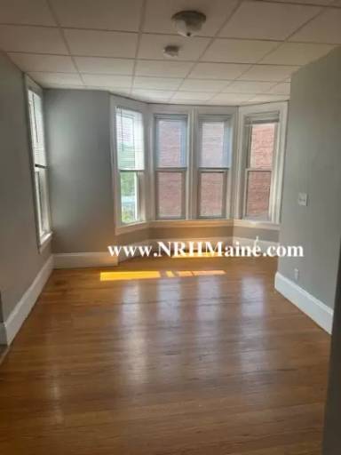 Main picture of 29 Laurel Ave - 2