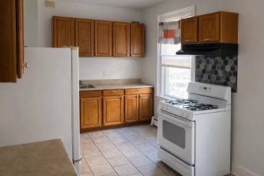 Main picture of 479 Broad St