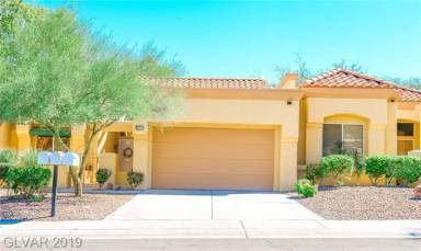 Main picture of 2760 Desert Crystal Dr
