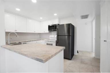 Main picture of Midway North Condominiums