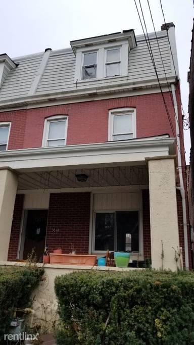 Main picture of South Oakland Rowhome