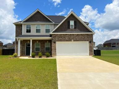 Main picture of 229 Oakley Ct