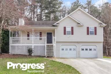 Main picture of 222 Fairview Oak Pl
