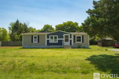 Main picture of 24140 Kent Dr