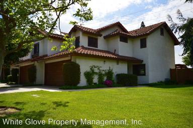 Main picture of 900 La Paz Rd