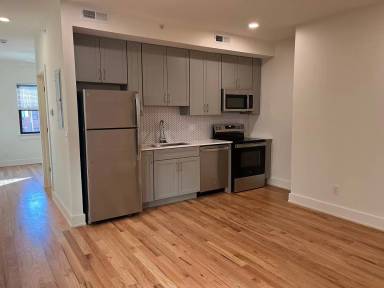 Main picture of 1408 Walnut St