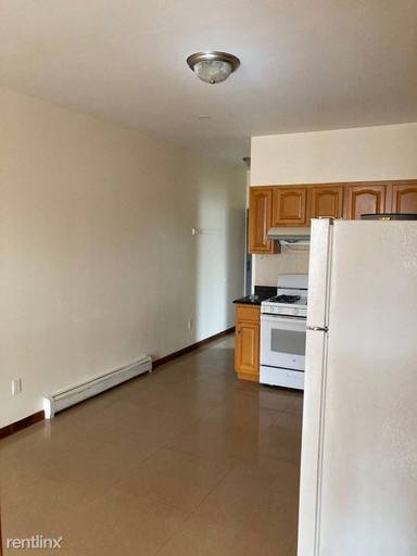 Main picture of 530 Ovington Ave
