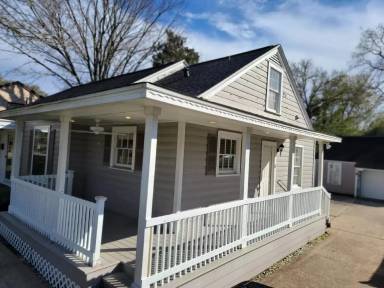 Main picture of 2515 Gladys St
