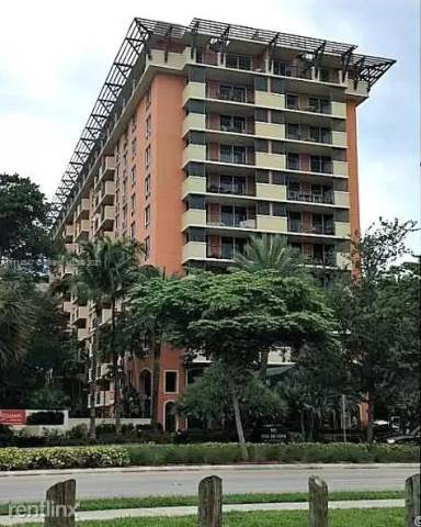 Main picture of 2951 S Bayshore Dr
