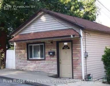 Main picture of 236 Plymouth St