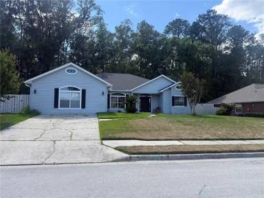 Main picture of 1010 NW 120th St