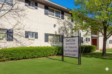 Main picture of DeVille Apartments