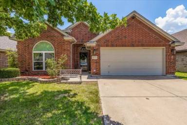 Main picture of 8220 Fall Crest Dr