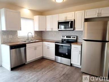 Main picture of 15815 E 13th Pl