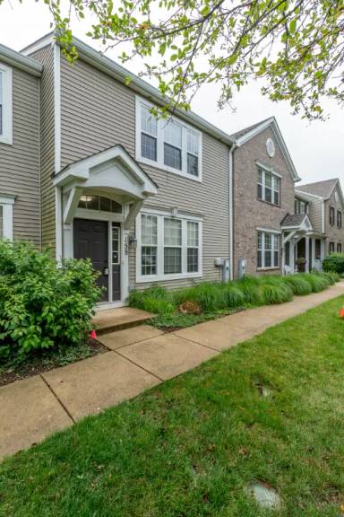 Main picture of 155 Springbrook Trl S
