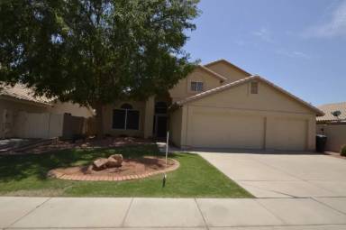 Main picture of 5951 W Park Ave