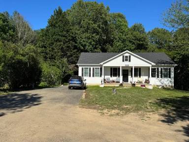 Main picture of 40265 Hidden Meadow Ln