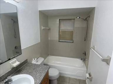 Main picture of 11613 Valencia Dr
