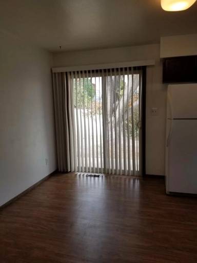Main picture of 3252 Villasur