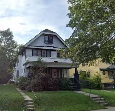 Main picture of 3825 N 10th St