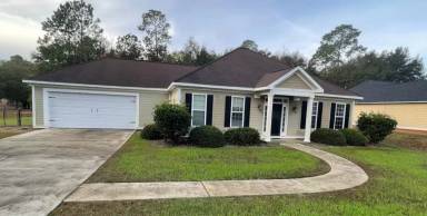 Main picture of 108 Pine Arbor Dr