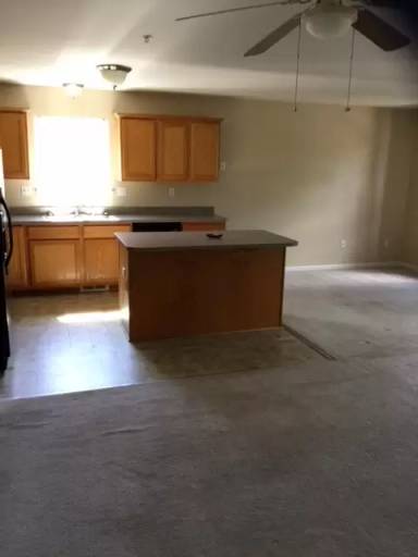 Main picture of 13081 Turnberry Ct