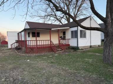 Main picture of 220 N Fillmore St
