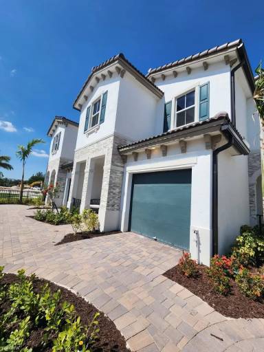 Main picture of 12821 NW 23rd Pl
