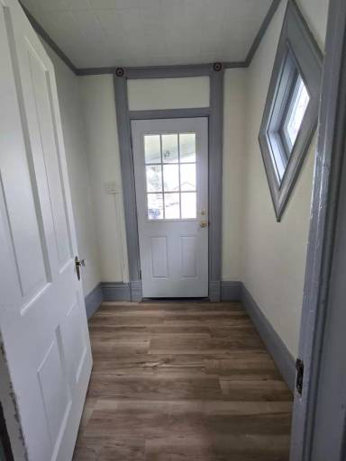 Main picture of 238 W Works St