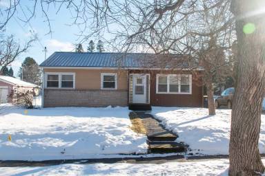 Main picture of 327 W Ash St
