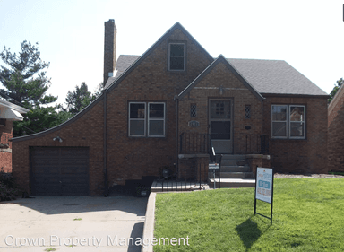 Main picture of 2423 S 14th St