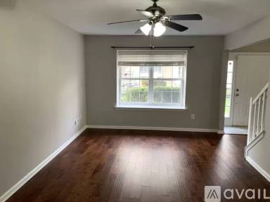 Main picture of 5808 Coventry Way