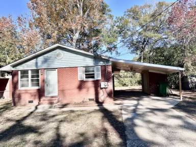 Main picture of 1715 Celia Dr