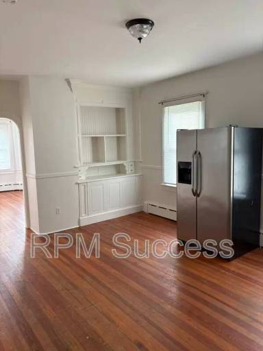 Main picture of 19 Stephen St