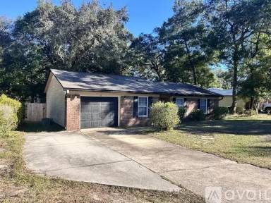 Main picture of 426 Larkspur Ct