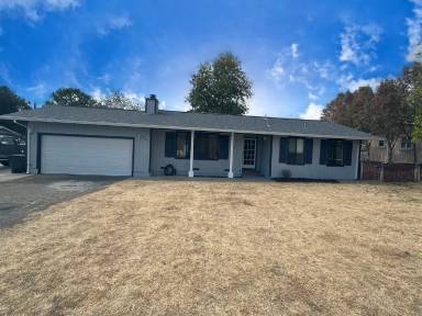Main picture of 2325 Camanche Rd
