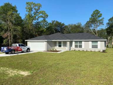 Main picture of 52 Oak Cir